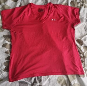 XL under Armour t-shirt